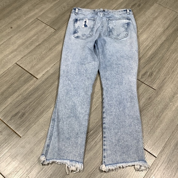 McGuire “Valletta Straight” Light Wash Fringed Hem Straight Crop Jeans size 27 - Picture 2 of 13